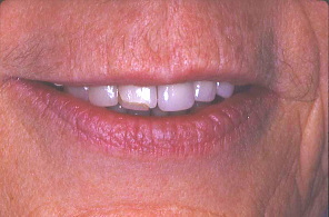 江崎デンタルクリニック、情報公開